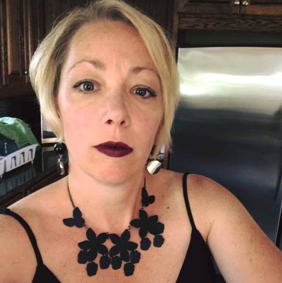 Meet your Posher, Natasha - Picture 1 of 1